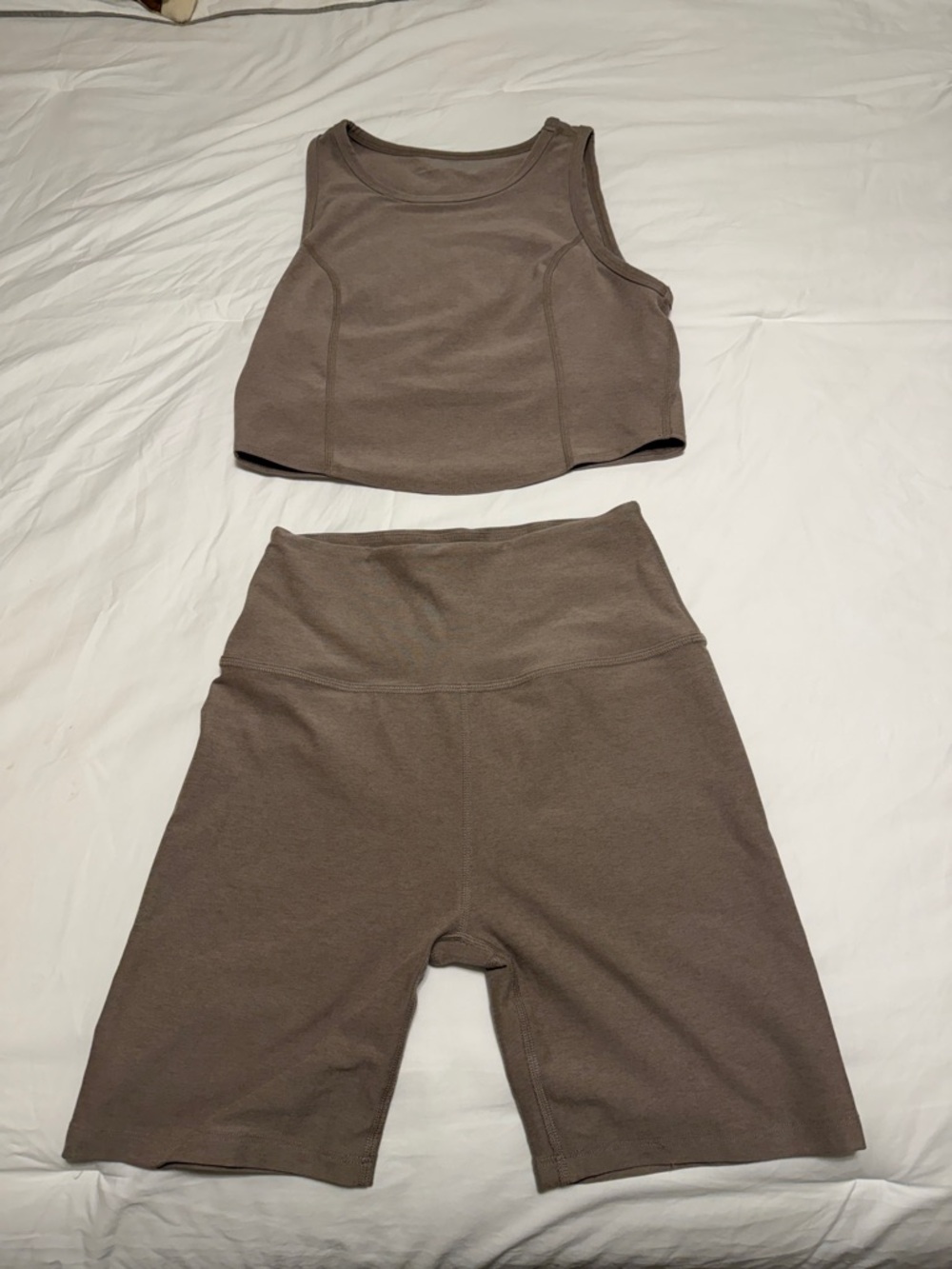 Beyond Yoga Two-Piece Athletic Crop Top and High-Waist Bike Shorts Set - Taupe
